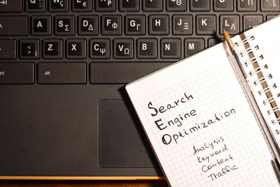 Hvordan SEO-optimerer man selv sin hjemmeside? 10 SEO tips